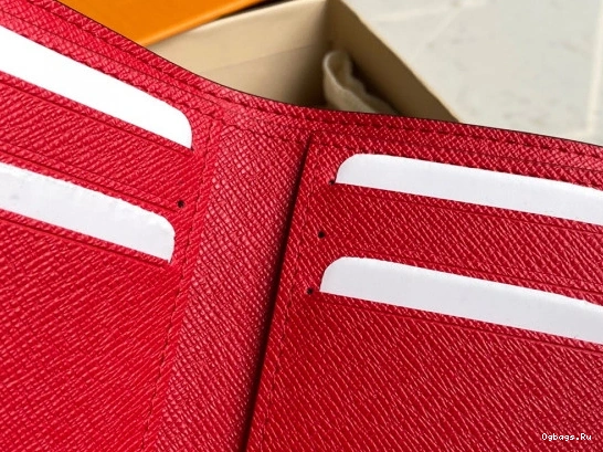 VICTORINE Wallet Louis Vuitton 0102